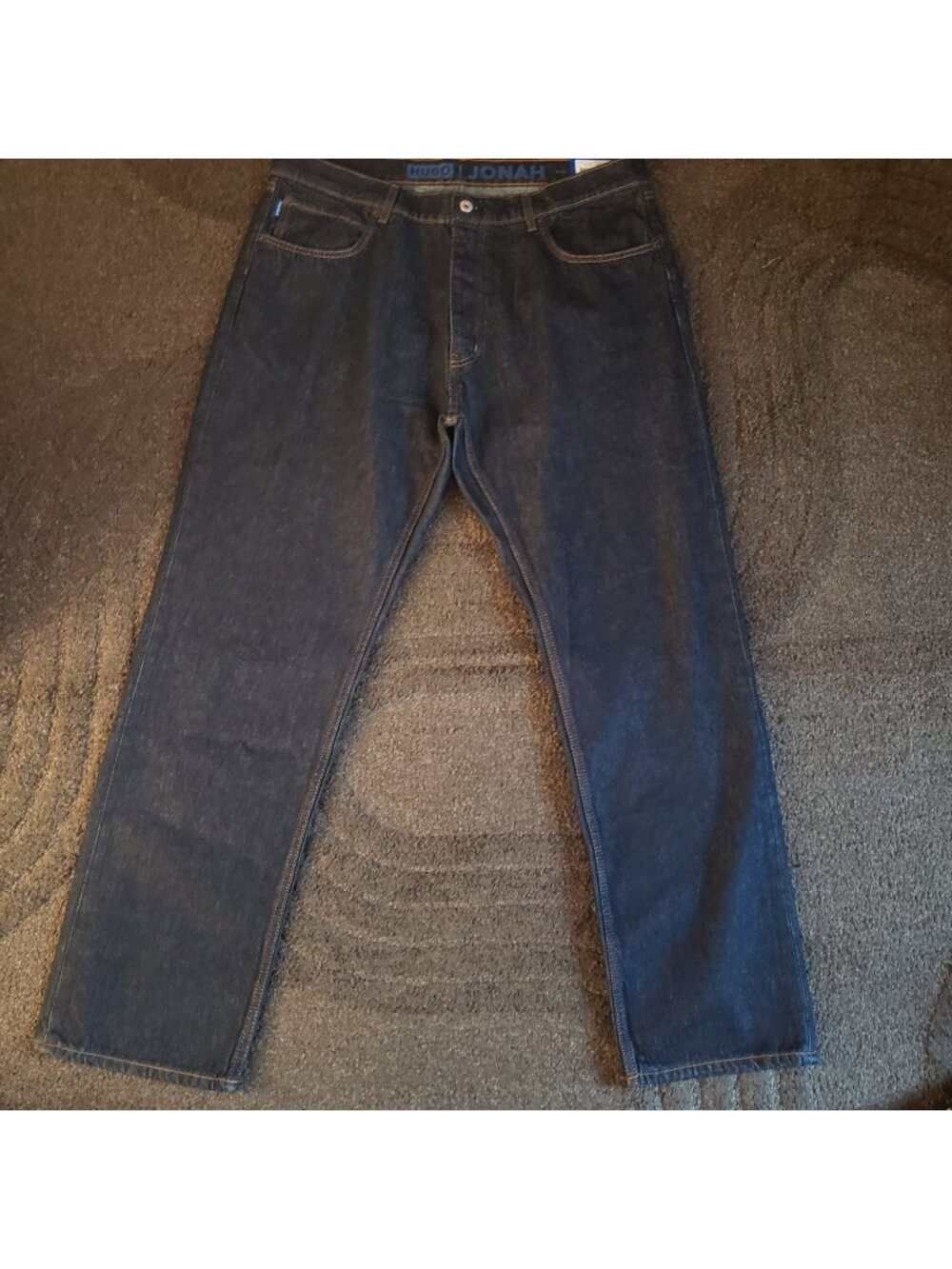 NWT Hugo Jonah Straight Leg Dark Blue Denim Jeans 38×32 50511484